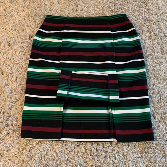 Michael Kors Green, Black, White, Burgundy Striped Skirt Size 2 Petite - Picture 7 of 8